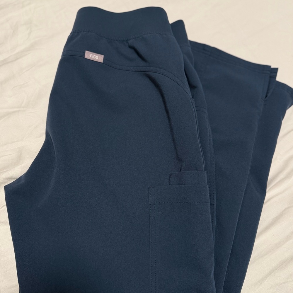 Figs Navy Blue Scrub Jogger Pants